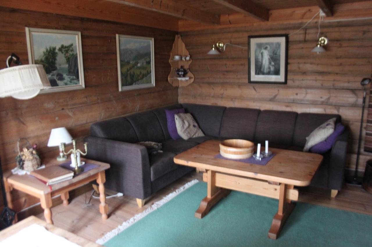 Fossane Gard Feriehus Hjelmeland